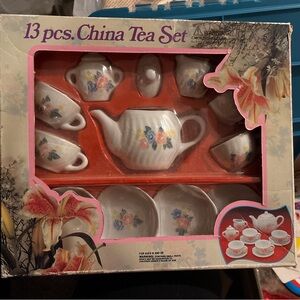 Floral China Tea Set - 13 Pieces
